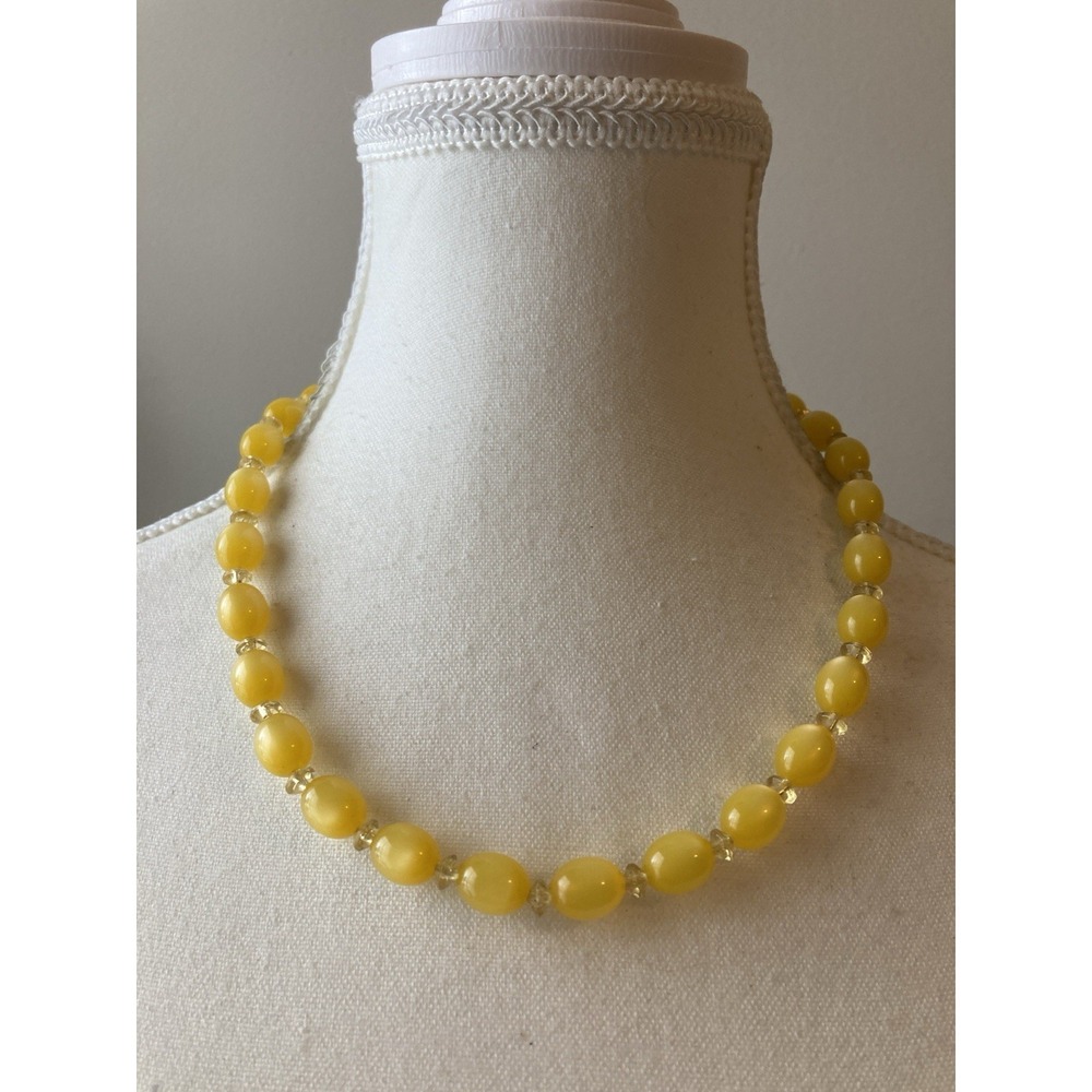 Vintage Yellow Cat’s Eye Glass Beaded Collar Necklace‎ Clear Crystal Spacers
